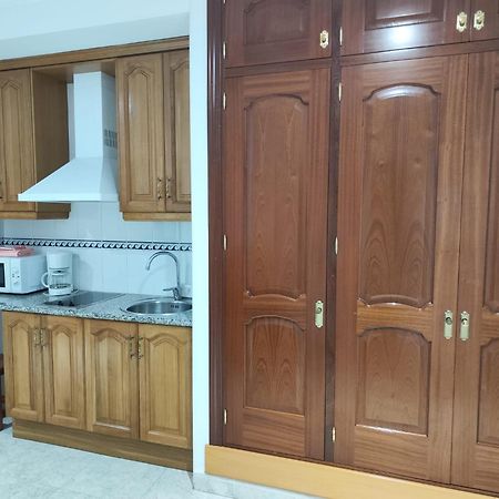 Apartamentos Leonor Carihuela 托雷莫利诺斯 外观 照片